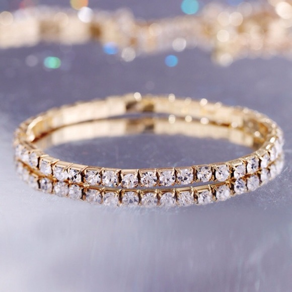 🌟🎁LAST ONE! Gold bangles! - Picture 3 of 5